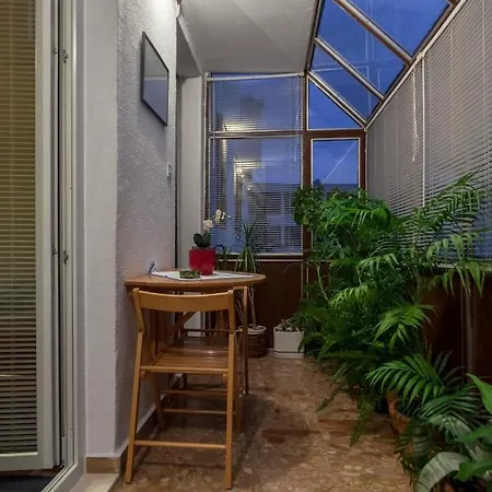 Apartment Lovely Room In Perfect Location *